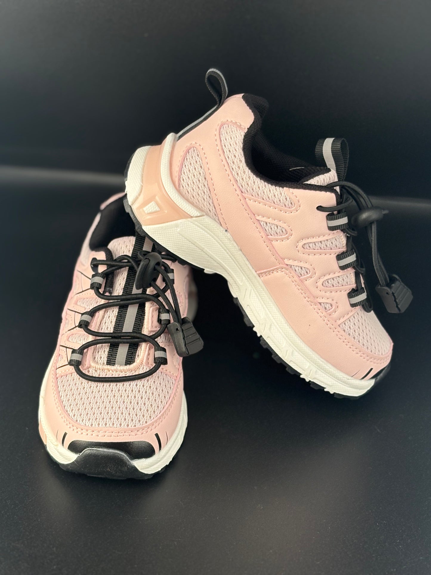 Basket Chic Rose et noir